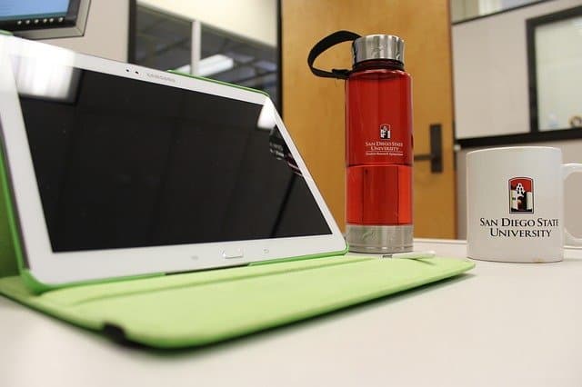 Tablet Samsung Galaxy Tab 2 za darmo.